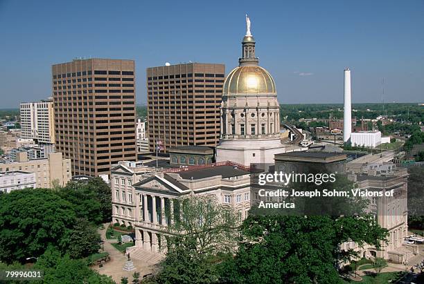 georgia state capitol in atlanta - state capitol atlanta stock pictures, royalty-free photos & images