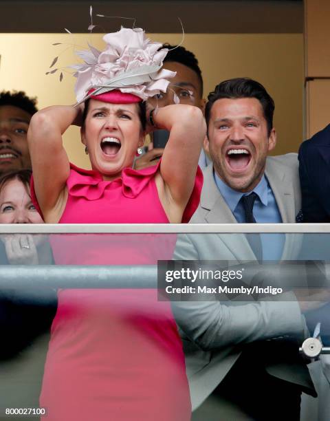 Susanna Reid and Mark Wright watch the Gold Cup as they attend day 3, Ladies Day, of Royal Ascot at Ascot Racecourse on June 22, 2017 in Ascot,...