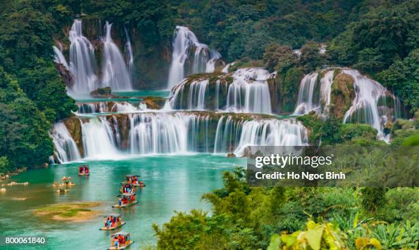 ban gioc - detian waterfall - sa pa stock pictures, royalty-free photos & images