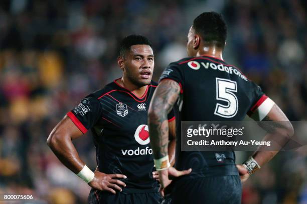 David Fusitu'a of the Warriors chats to teammate Ken Maumalo during the round 16 NRL match between the New Zealand Warriors and the Canterbury...