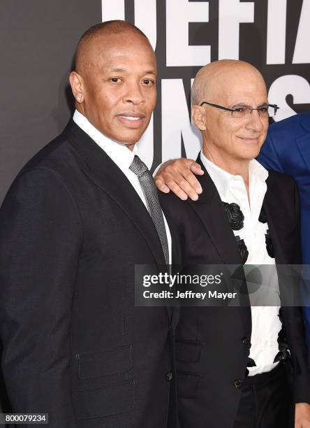 Rapper/music producer Dr. Dre and Chairman Interscope/Geffen/A&M Records Jimmy Iovine attend the premiere of HBO's 'The Defiant Ones' at Paramount...