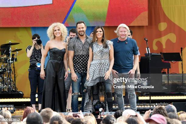 Kimberly Schlapman, Jimi Westbrook, Karen Fairchild and Philip Sweet of Little Big Town pose onstage on ABC's "Good Morning America" at Rumsey...