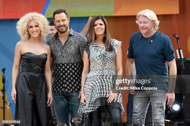 Kimberly Schlapman, Jimi Westbrook, Karen Fairchild and Philip Sweet of Little Big Town pose onstage on ABC's "Good Morning America" at Rumsey...