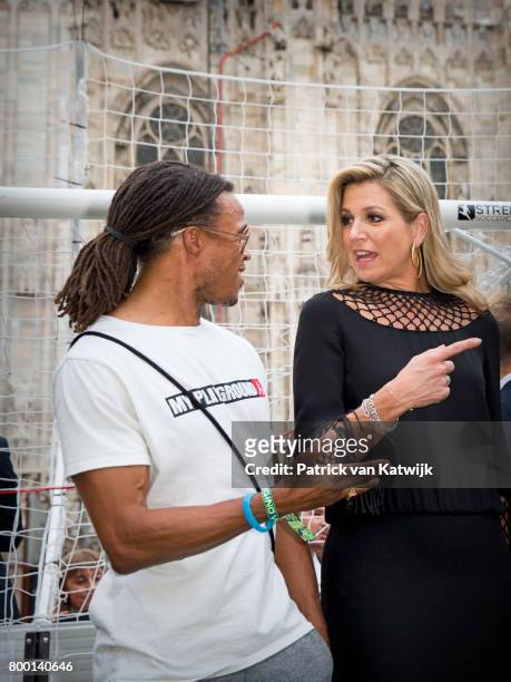 Edgar Davids Queen Maxima of The Netherlands attend a soccer clinic with dutch former players Clarence Seedor, Aaron Winter, Pierre van Hooijdonk and...