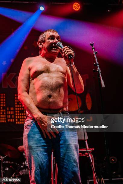 Wolfgang Wendland of Die Kassierer performs during the first day of the Southside festival on June 23, 2017 in Neuhausen, Germany.