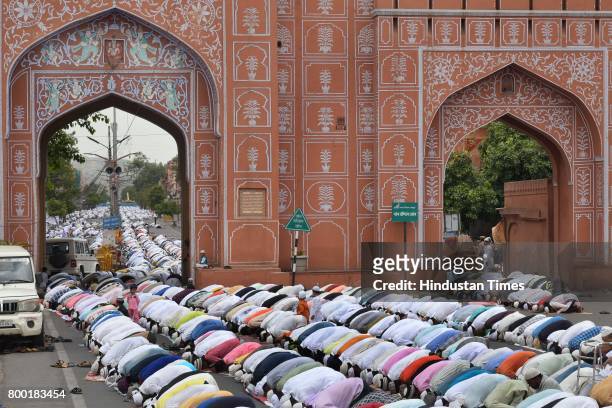 Devotees offer prayers of the last friday in the holy month of Ramjan on June 23, 2017 in Jaipur, India.