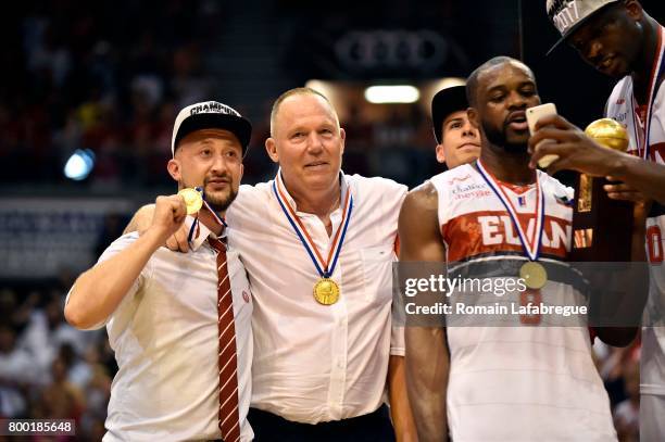 Jean Denys Choulet coach of Chalon celebrates winning the title during the Playoffs Pro A Final match between Chalon sur Saone and Strasbourg, Game...