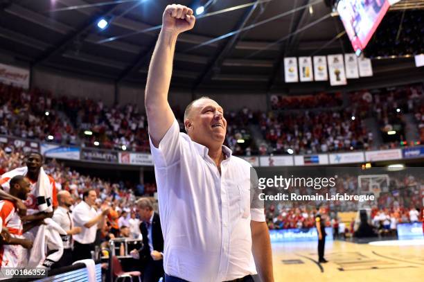 Jean Denys Choulet coach of Chalon celebrates winning the title during the Playoffs Pro A Final match between Chalon sur Saone and Strasbourg, Game...