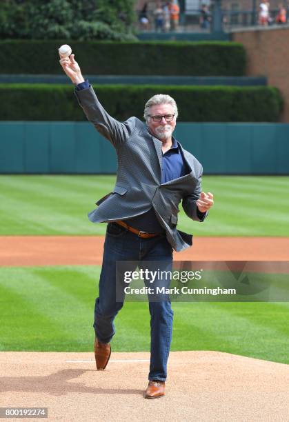 Former Detroit Tigers pitcher Jack Morris throws out the ceremonial first pitch prior to the game against the Chicago White Sox at Comerica Park on...