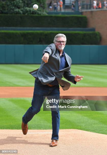 Former Detroit Tigers pitcher Jack Morris throws out the ceremonial first pitch prior to the game against the Chicago White Sox at Comerica Park on...