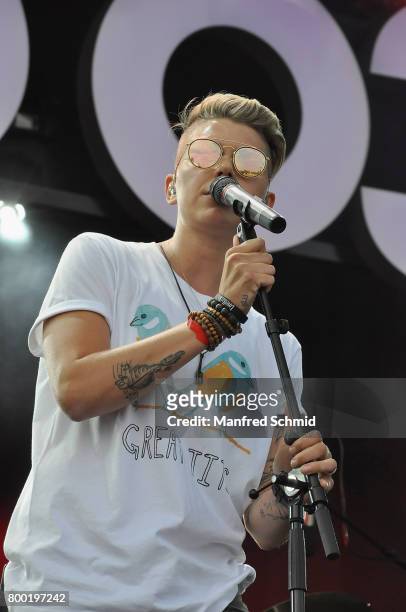 Virginia Ernst performs on stage during the Day 1 at Donauinselfest 2017 at Donauinsel on June 23, 2017 in Vienna, Austria.