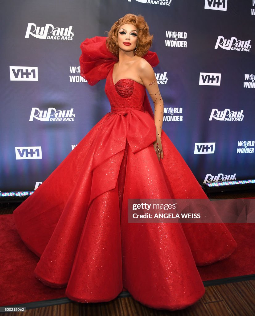US-ENTERTAINMENT-TELEVISION-DRAG