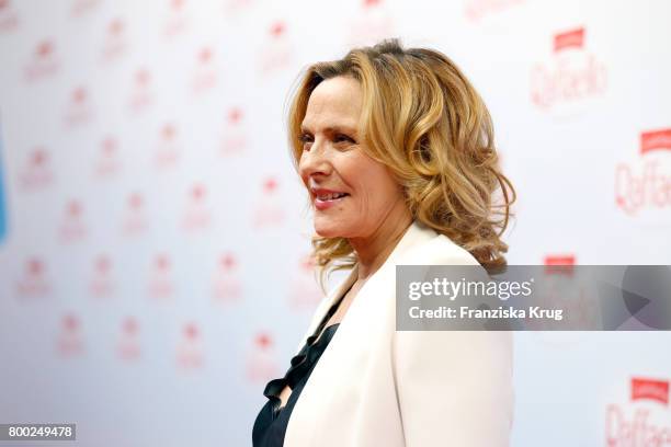 Kim Cattrall attends the Raffaello Summer Day 2017 to celebrate the 27th anniversary of Raffaello on June 23, 2017 in Berlin, Germany.