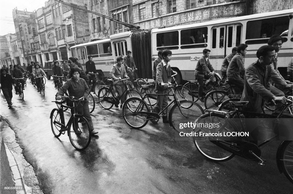 Scène de rue à Canton en 1979