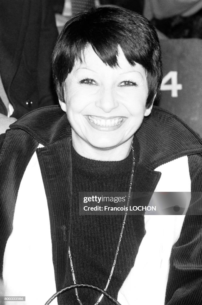 Portrait De Zizi Jeanmaire Le 21 Janvier 1976 Paris France News portrait-de-zizi-jeanmaire-le-21-janvier-1976-paris-france-news
