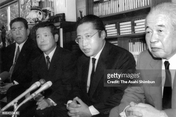 Yoshimi Watanabe , elderest son of late lawmaker Michio Watanabe speaks during a press conference after his father's death on September 15, 1995 in...