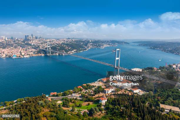 bosphorus bridge in i̇stanbul - istanbul stock pictures, royalty-free photos & images