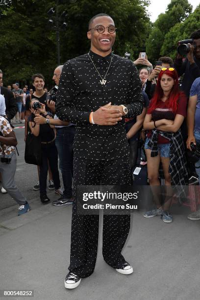 Russel Westbrook arrives at the Dior Homme Menswear Spring/Summer 2018 show as part of Paris Fashion Week on June 24, 2017 in Paris, France.