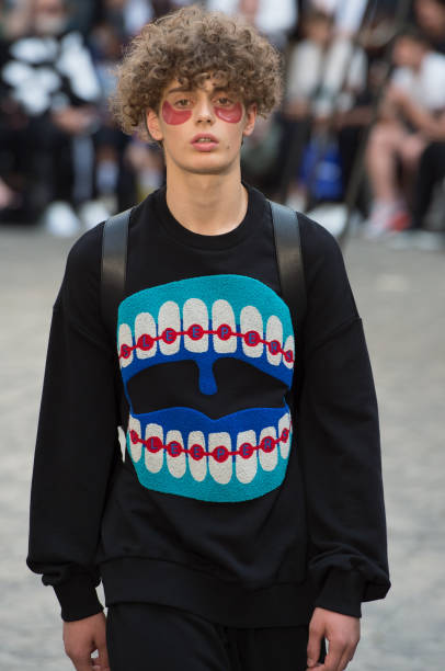 FRA: Henrik Vibskov : Runway - Paris Fashion Week - Menswear Spring/Summer 2018