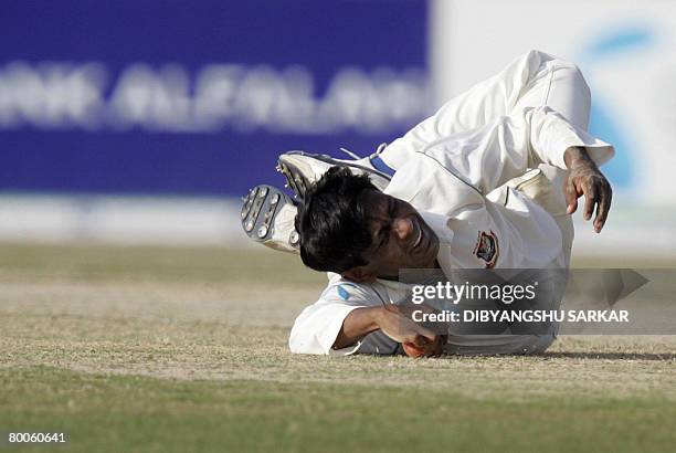 Rafique R 411 Bangladeshi Mohammad Rafique Stock Photos, High-Res Pictures, and ...