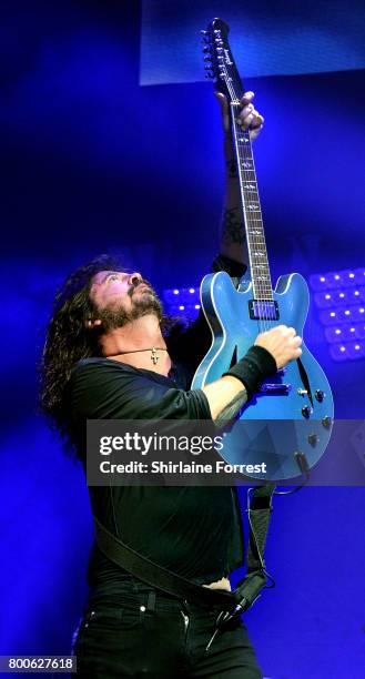 Dave Grohl of Foo Fighters performs headlining the Pyramid stage on day 3 of the Glastonbury Festival 2017 at Worthy Farm, Pilton on June 24, 2017 in...