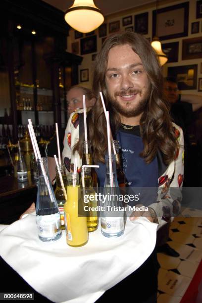 Riccardo Simonetti attends the Kinderschutzengel Sommernachtstraum-Gala 2017 at Queens 45 bc Event- und Tagungslocation GmbH on June 24, 2017 in...