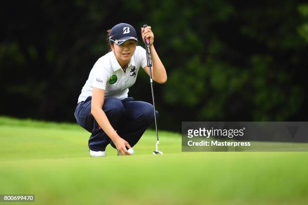 Kotone Hori of Japan lines up during the final round of the Earth Mondamin Cup at the Camellia Hills Country Club on June 25, 2017 in Sodegaura,...