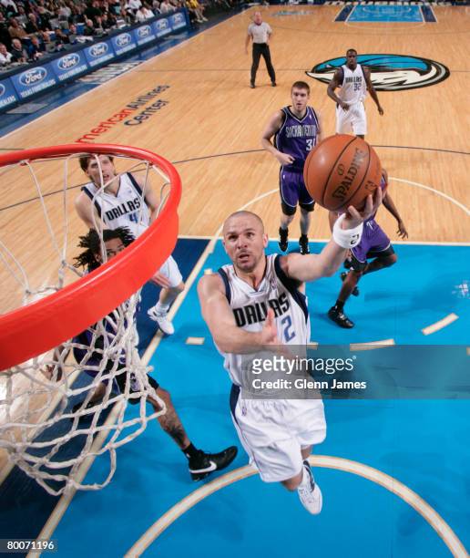 Jason Kidd of the Dallas Mavericks goes to the basket against the Sacramento Kings on February 29, 2008 at the American Airlines Center in Dallas,...