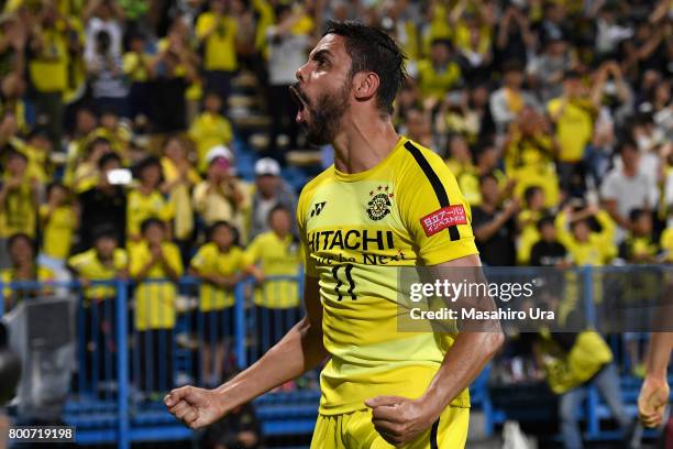 Diego Oliveira of Kashiwa Reysol celebrates scoring his side's second goal during the J.League J1 match between Kashiwa Reysol and Consadole Sapporo...