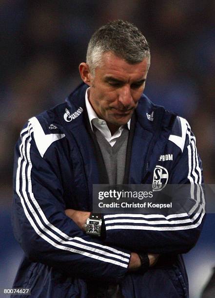 Rafinha L And Coach Mirko Slomka Of FC Schalke 04 Portrayed At A Press D4cydt Rafinha L And Coach Mirko Slomka Of FC Schalke 04 Portrayed At A Press D4cydt