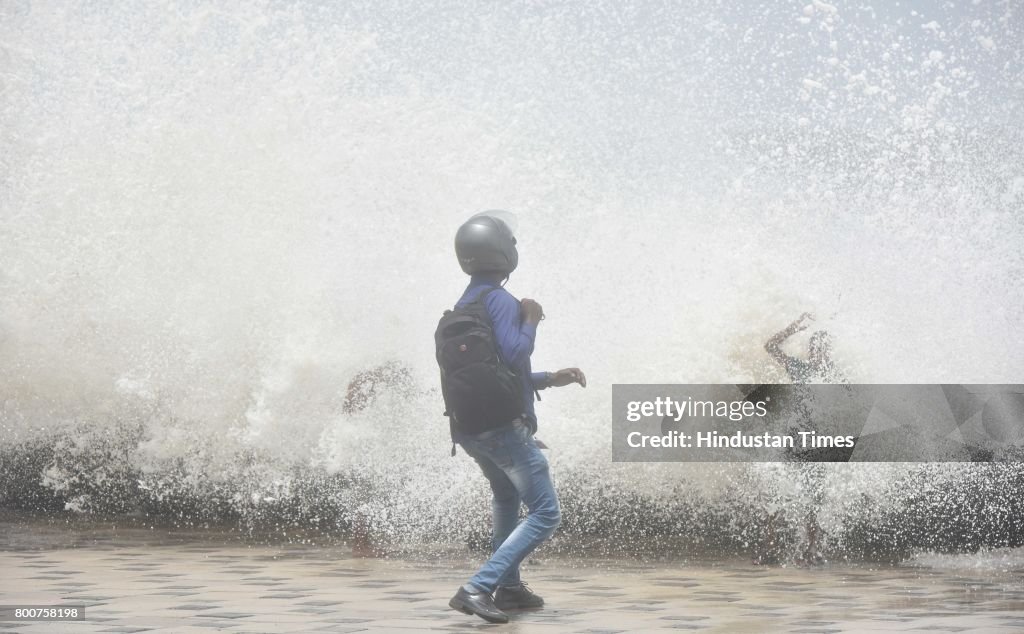 Mumbai Witnesses Highest Tide; Heavy Rains To Continue