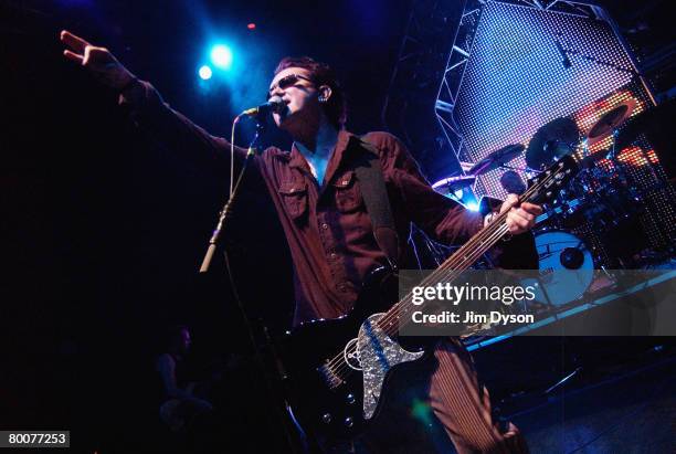 Wayne Bush Photos and Premium High Res Pictures - Getty Images