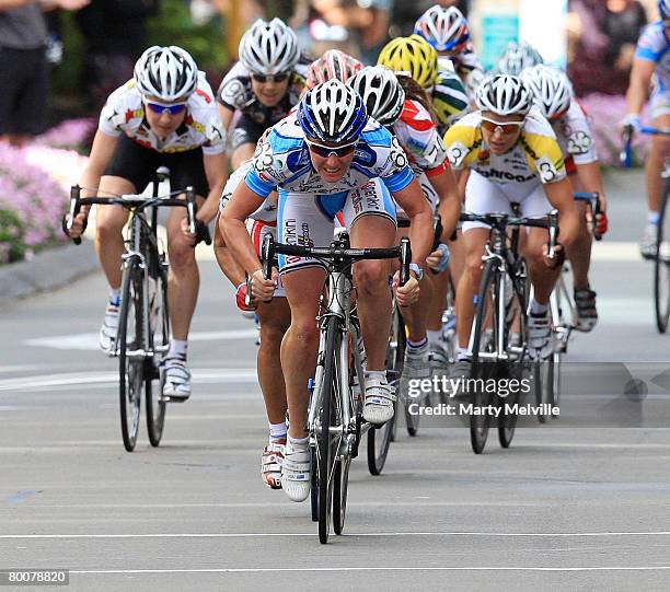 Rochelle Gilmore of Australia competes in the stage 6 City circuit in the CBD during the UCI Womans Cycle tour on March 02, 2008 in Wellington, New...