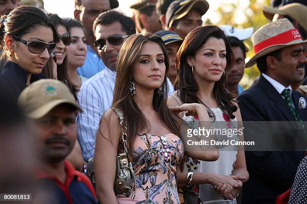 Bollywood actresses Aarti Chhabria and Aditi Govitrikar look on in the crowd during the final round of the 2008 Johnnie Walker Classic held at The...