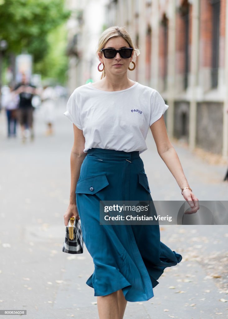 Street Style - Paris Fashion Week - Menswear Spring/Summer 2018 : Day Five