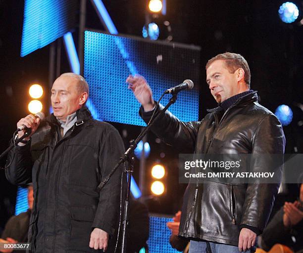 Putin Ping Rave 49 Photos & High Res Pictures - Getty Images