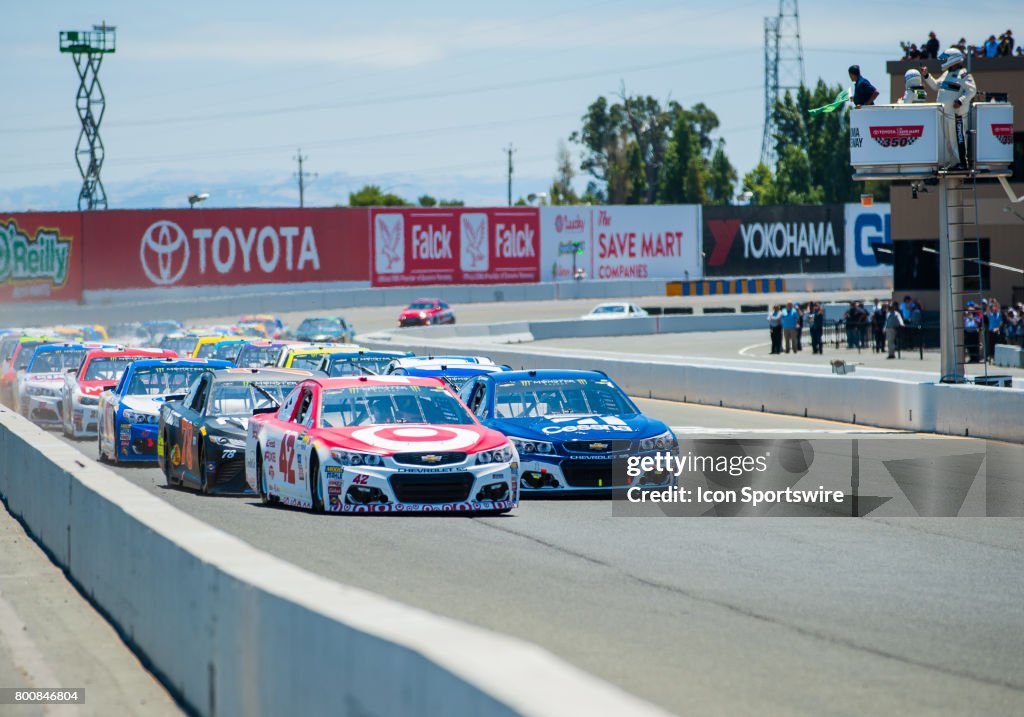 AUTO: JUN 25 NASCAR Monster Energy Cup Series - Toyota/Save Mart 350