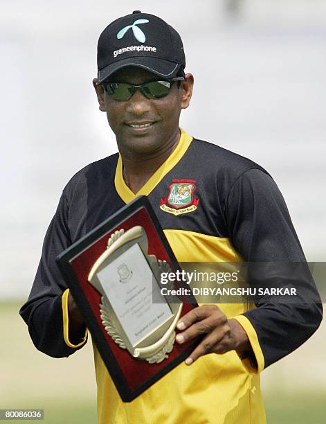M Rafique Mohammad Rafique Photos and Premium High Res Pictures - Getty Images