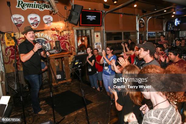 Singer-songwriter Jerrod Niemann enjoys karaoke Night with ACM Lifting Lives music campers at Winner's Bar on June 25, 2017 in Nashville, Tennessee.