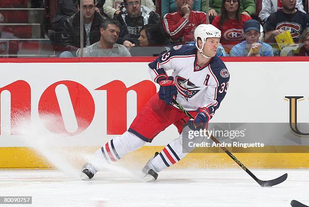 Fredrik Modin of the Columbus Blue Jackets stickhandles the puck against the Montreal Canadiens at the Bell Centre on February 23, 2008 in Montreal,...