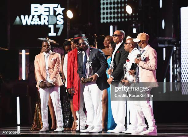 Ricky Bell, Bobby Brown, Johnny Gill, Ronnie DeVoe, Michael Bivins and Ralph Tresvant of New Edition accept the Lifetime Achievement Award onstage at...