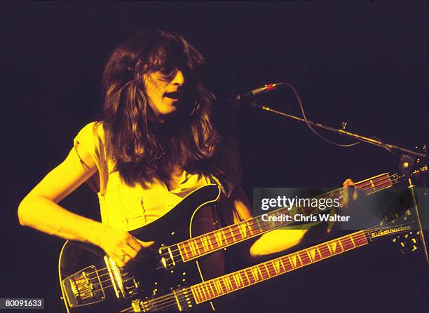 Rush 1977 Geddy Lee