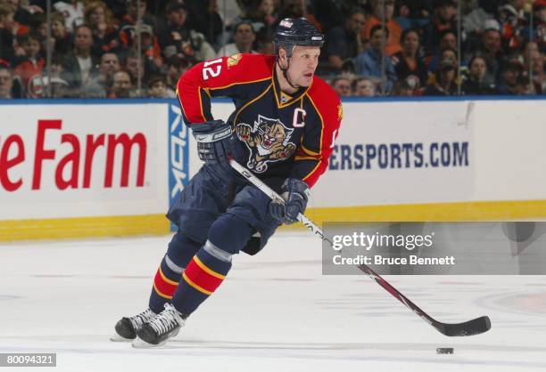 Olli Jokinen of the Florida Panthers skates against the New York Islanders on March 2, 2008 at the Nassau Coliseum in Uniondale, New York. The...