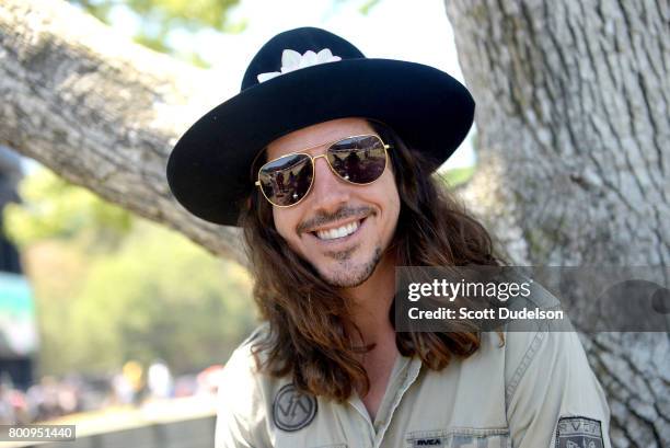 Cisco Rapper Goggles Cisco Singer Photos and Premium High Res Pictures - Getty Images