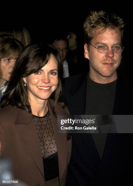 Sally Field and Kiefer Sutherland
