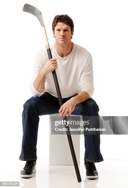 Jason Arnott of the Nashville Predators poses for a portrait on January 24, 2008 at the Philips Arena in Atlanta, Georgia.