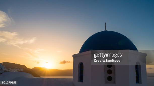 traditional greek village, oia, santorini - ancient thira stock pictures, royalty-free photos & images