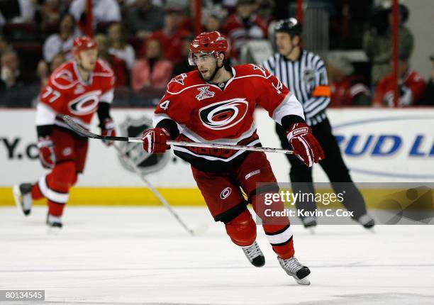 Patrick Eaves of the Carolina Hurricanes skates against the Tampa Bay Lightning during their NHL game at RBC Center on March 1, 2008 in Raleigh,...