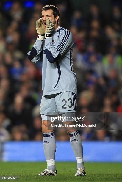 Carlo Cudicini of Chelsea organizes his defence during the UEFA Champions League first knockout round, second leg match between Chelsea and...
