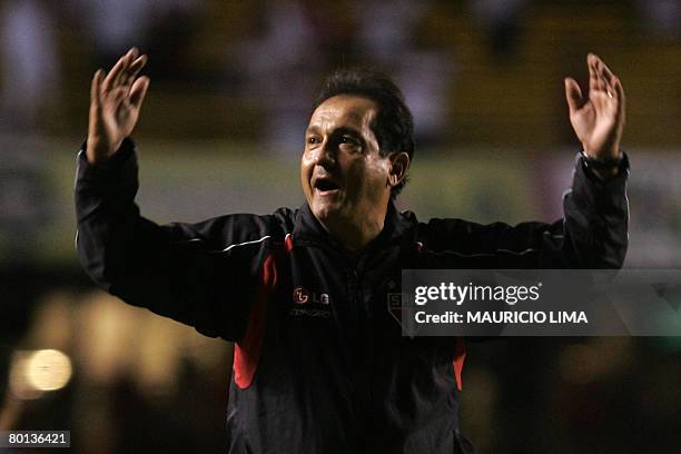 Muricy Ramalho, coach of Sao Paulo FC, reacts during their Libertadores Cup football match against Audax Italiano, held at Morumbi Stadium in Sao...